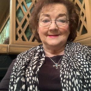 Meet your Posher, Dora